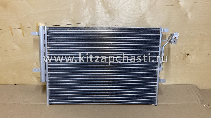 Радиатор кондиционера EXEED RX 301000851AA  LUZAR LRAC3057